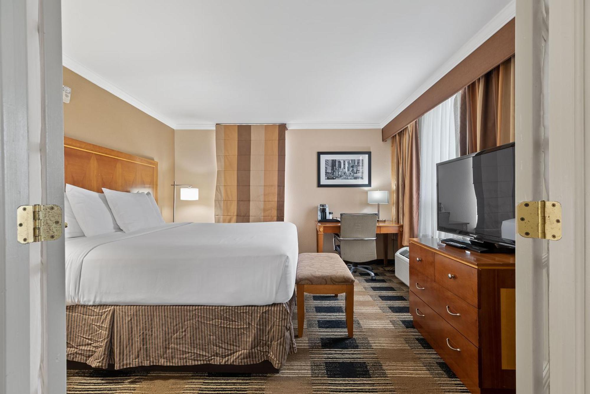 Hotel Executive Suites Картерет Екстер'єр фото