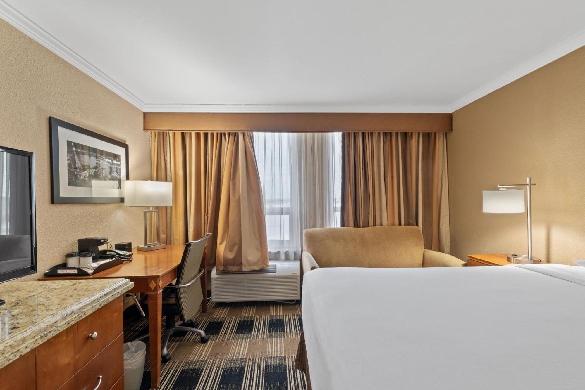 Hotel Executive Suites Картерет Екстер'єр фото
